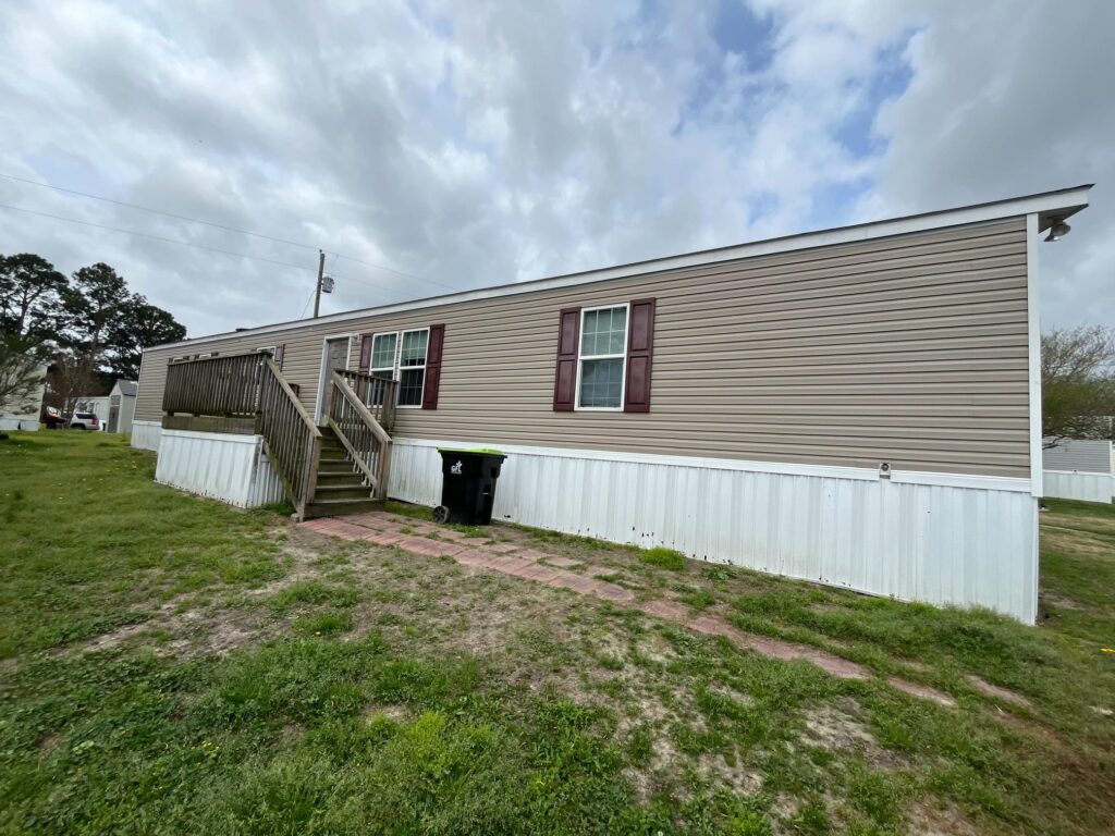 766 Grace St. Jacksonville, NC 28546