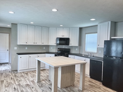 674 Terry Ln., Jacksonville, NC 28546