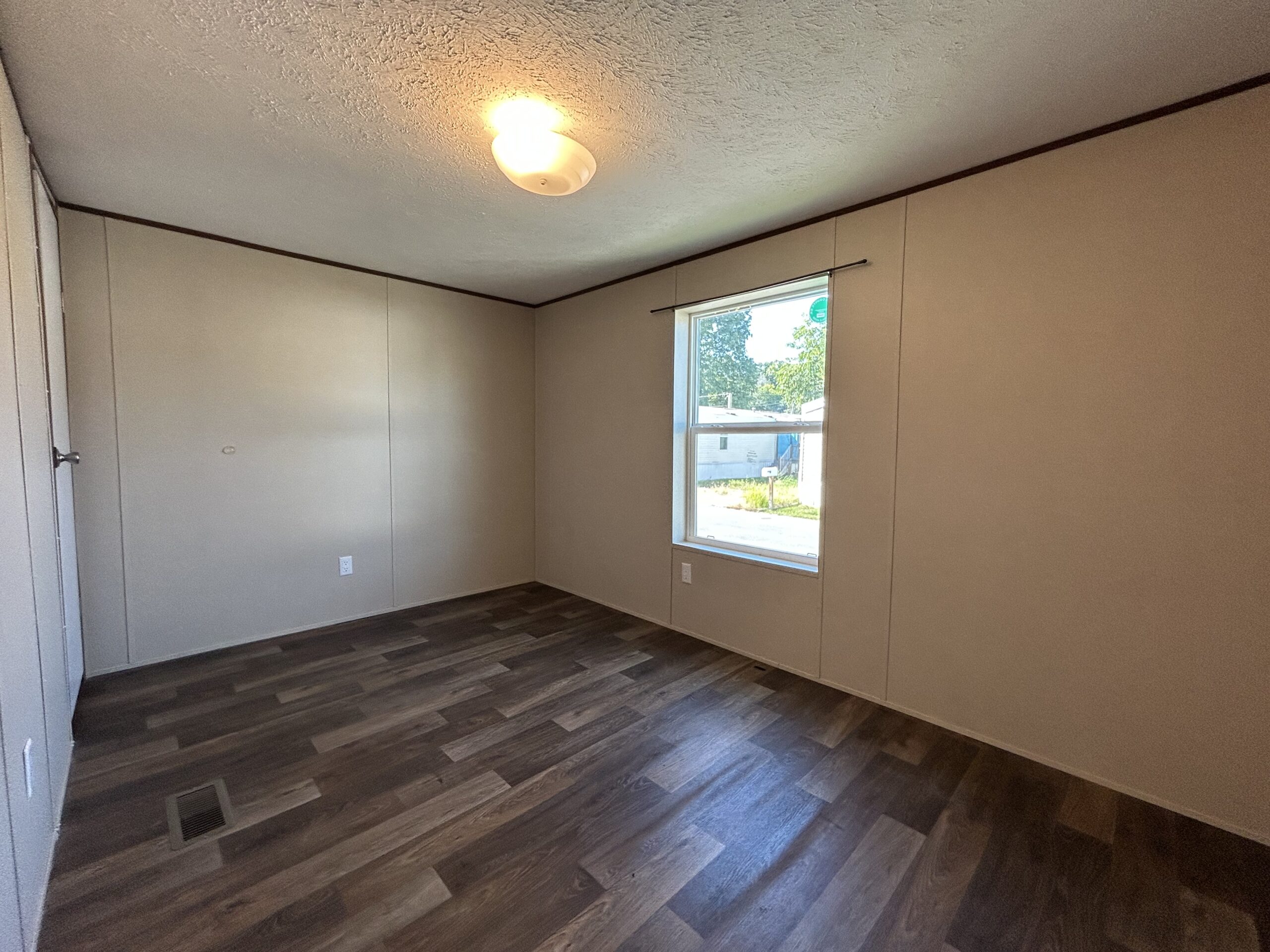 47 Breezy Trail Rossville, GA 30741