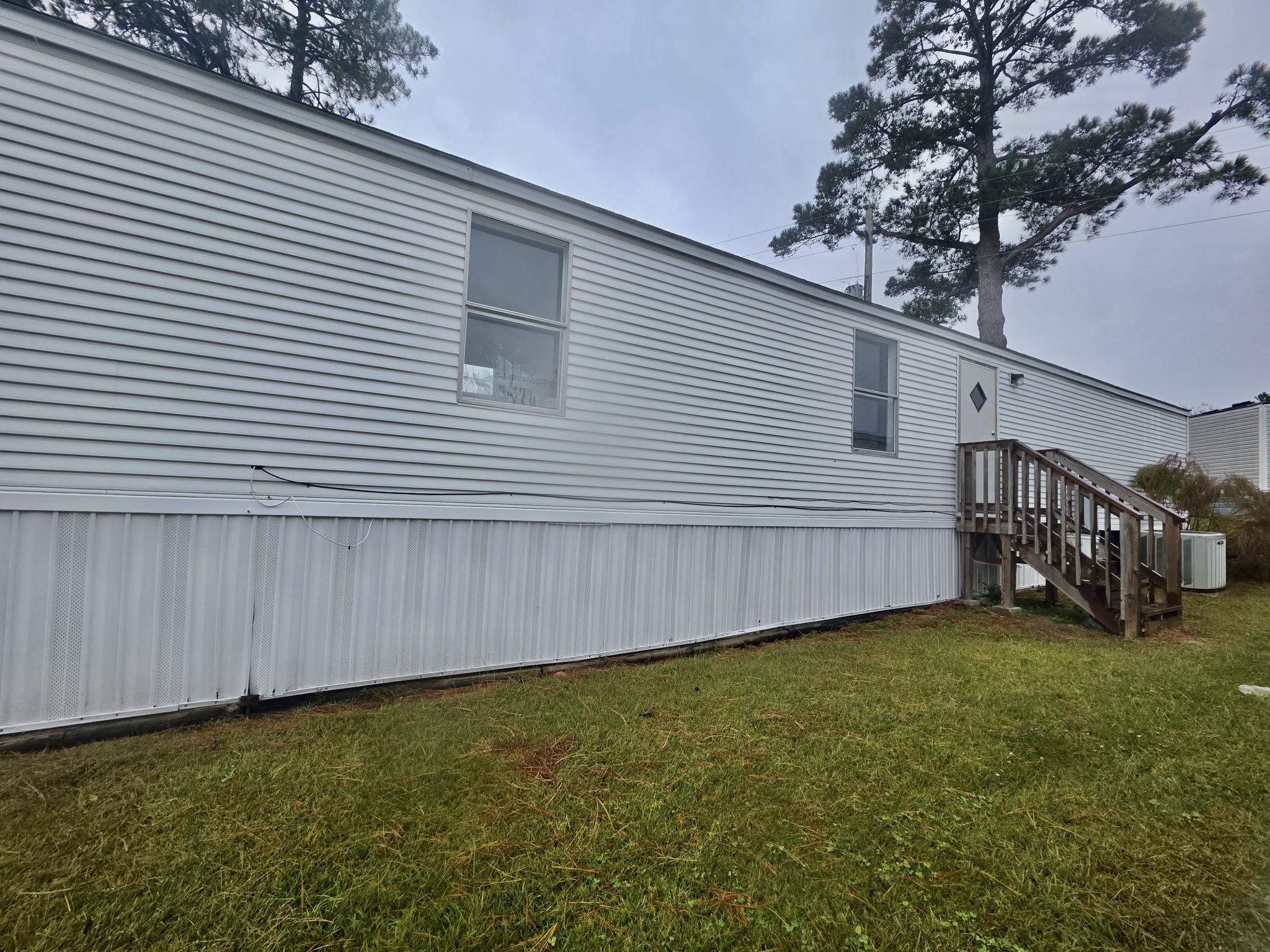 455 Frances St. Jacksonville, NC 28546