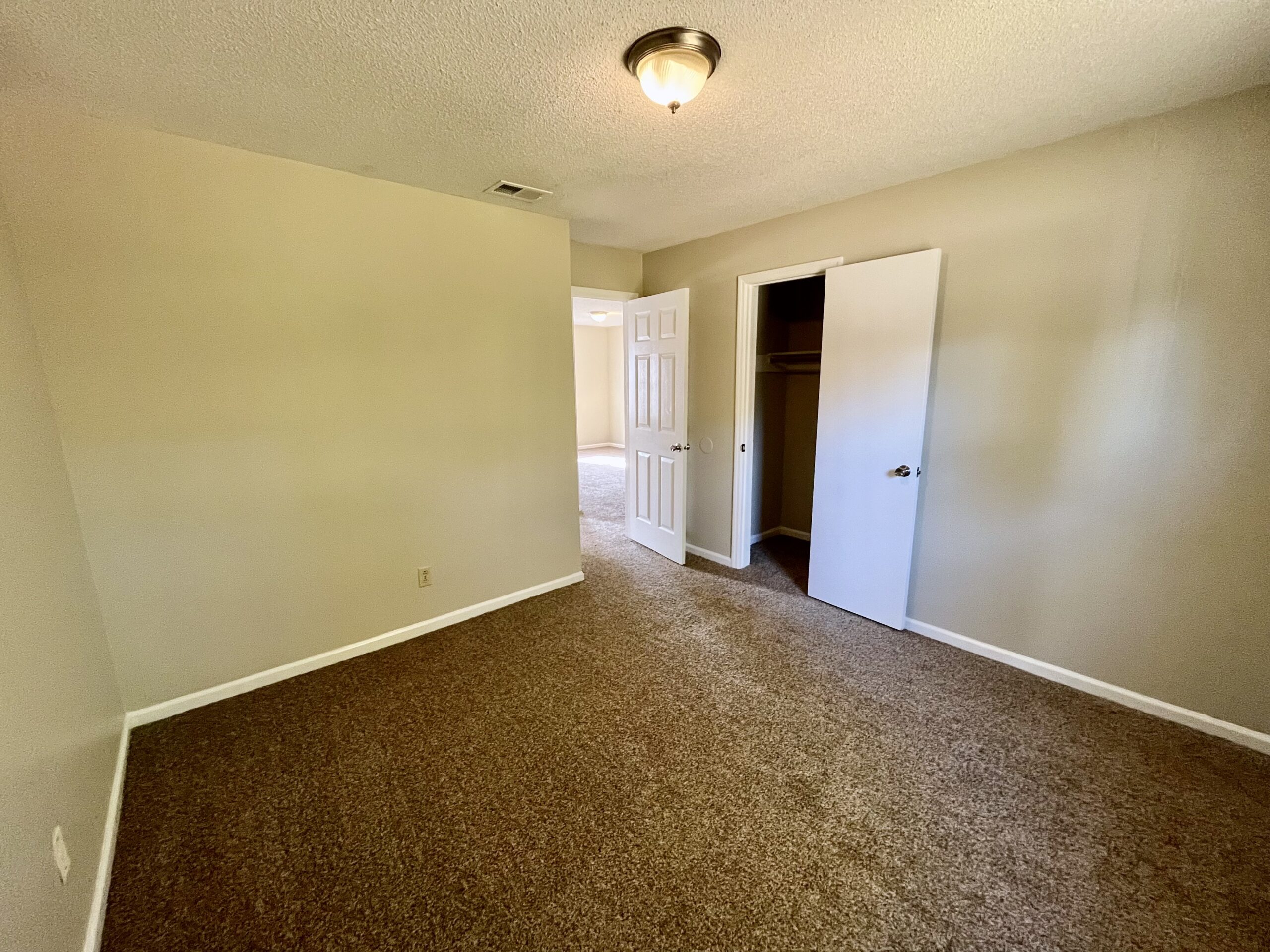 509 Corbin Street, Apartment D4 Jacksonville, NC 28546