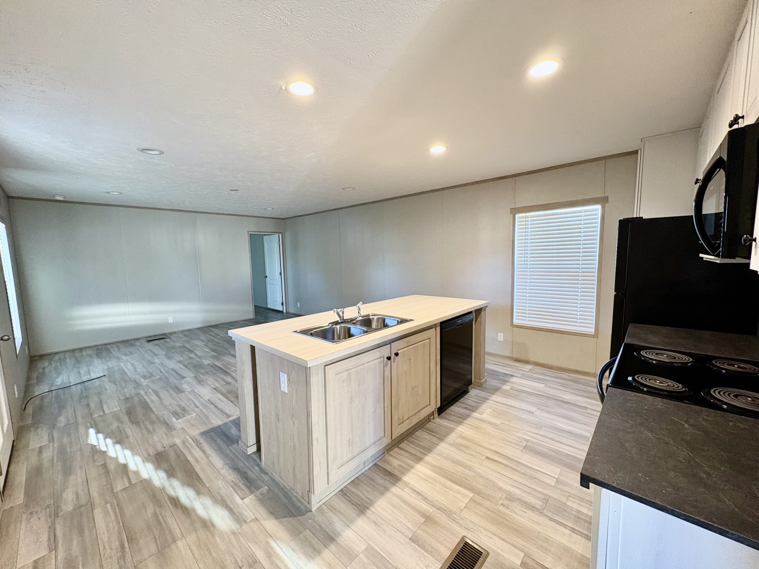 448 Frances St. Jacksonville, NC 28546