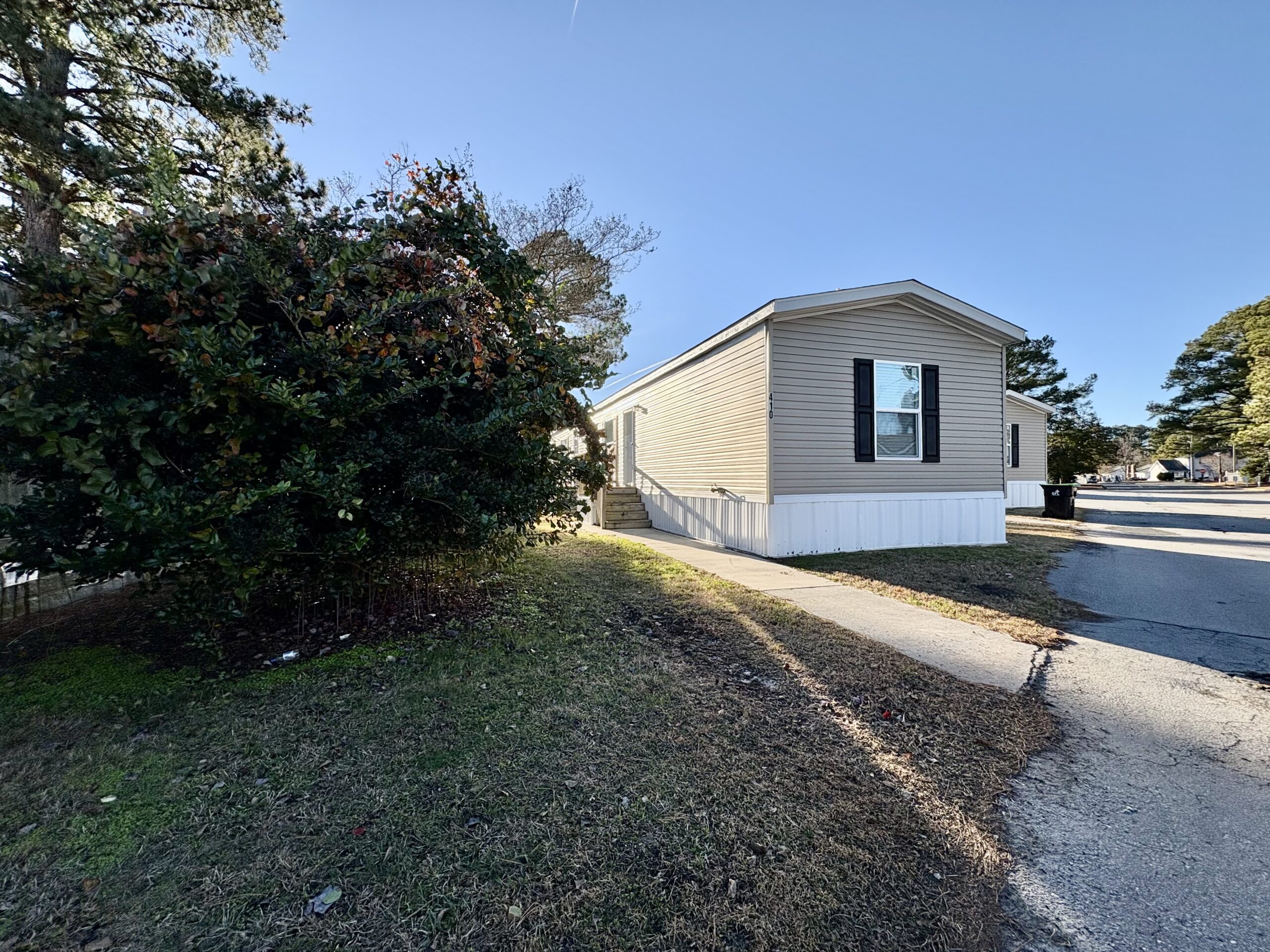 410 Frances St. Jacksonville, NC 28546