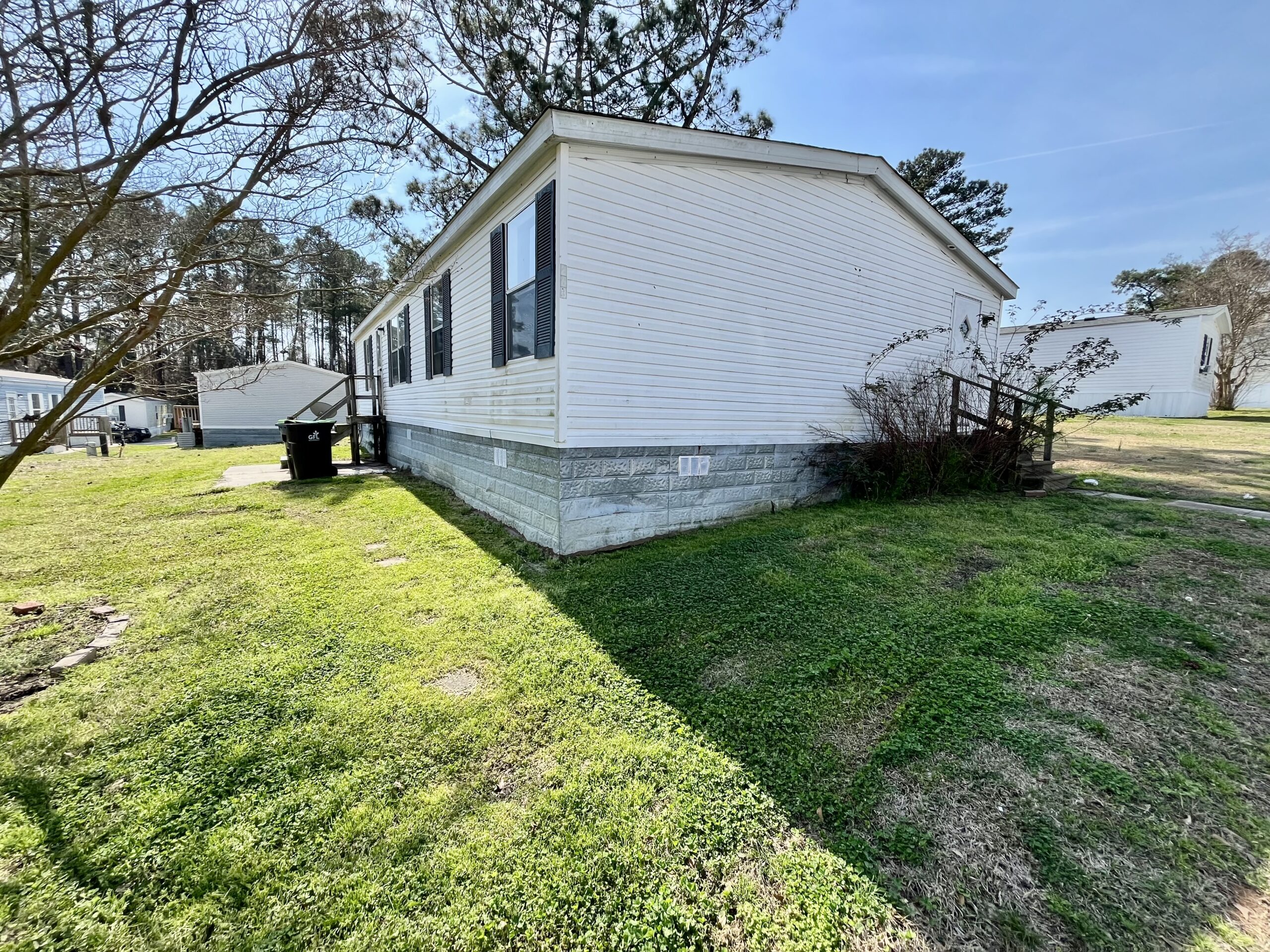 268 Marie St. Jacksonville, NC 28546