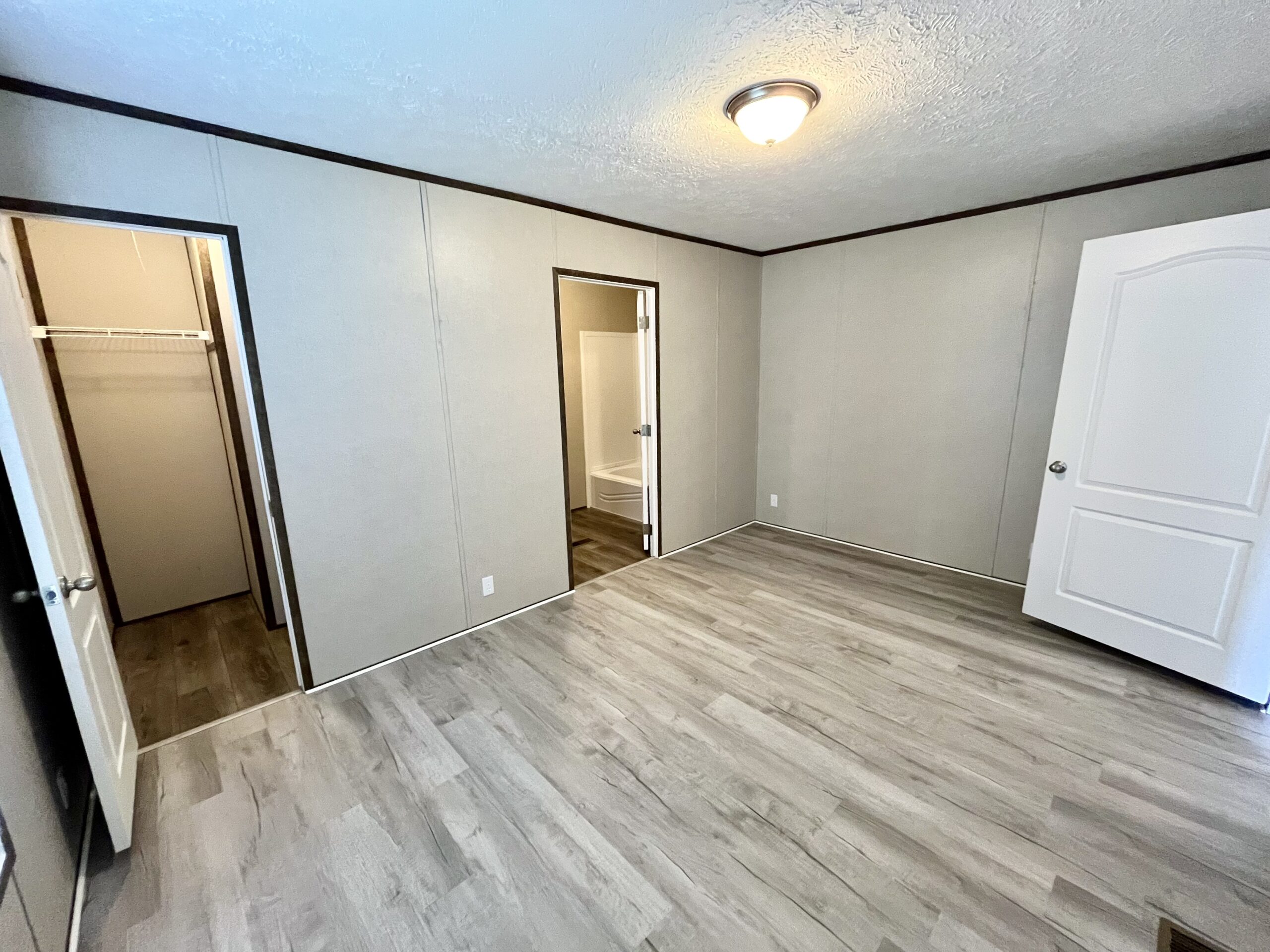 323 Helen St. Jacksonville, NC 28546