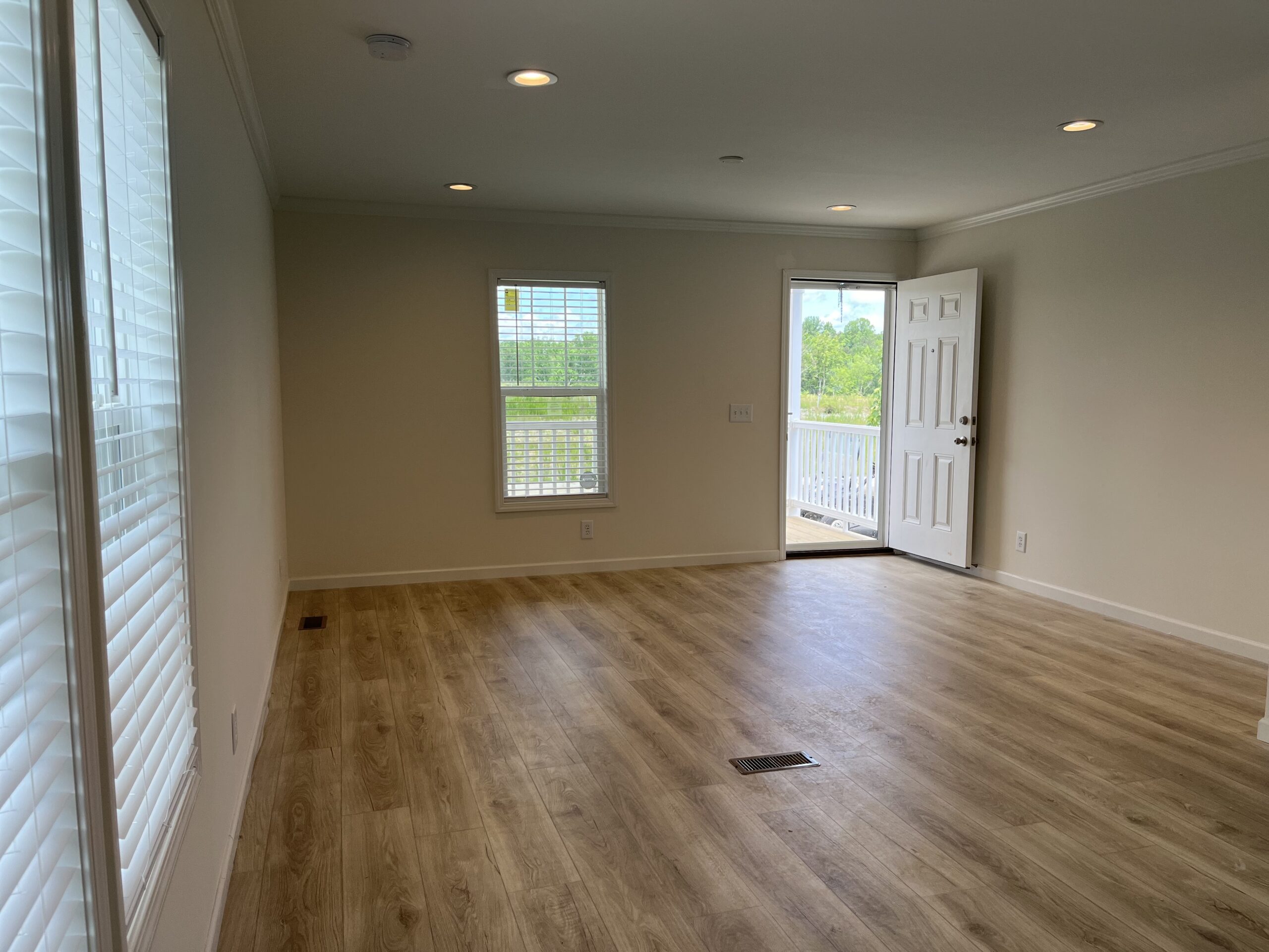 973 Atlanta Drive Spartanburg, SC 29306
