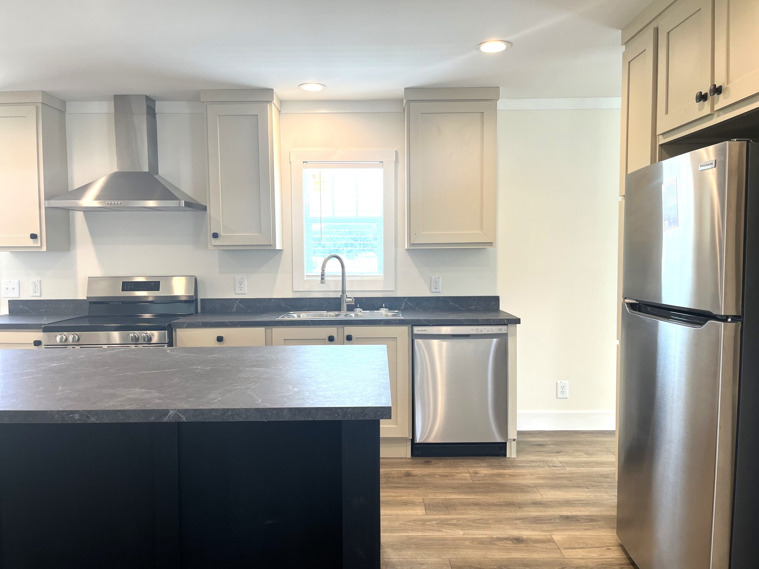 986 Atlanta Drive Spartanburg, SC 29306