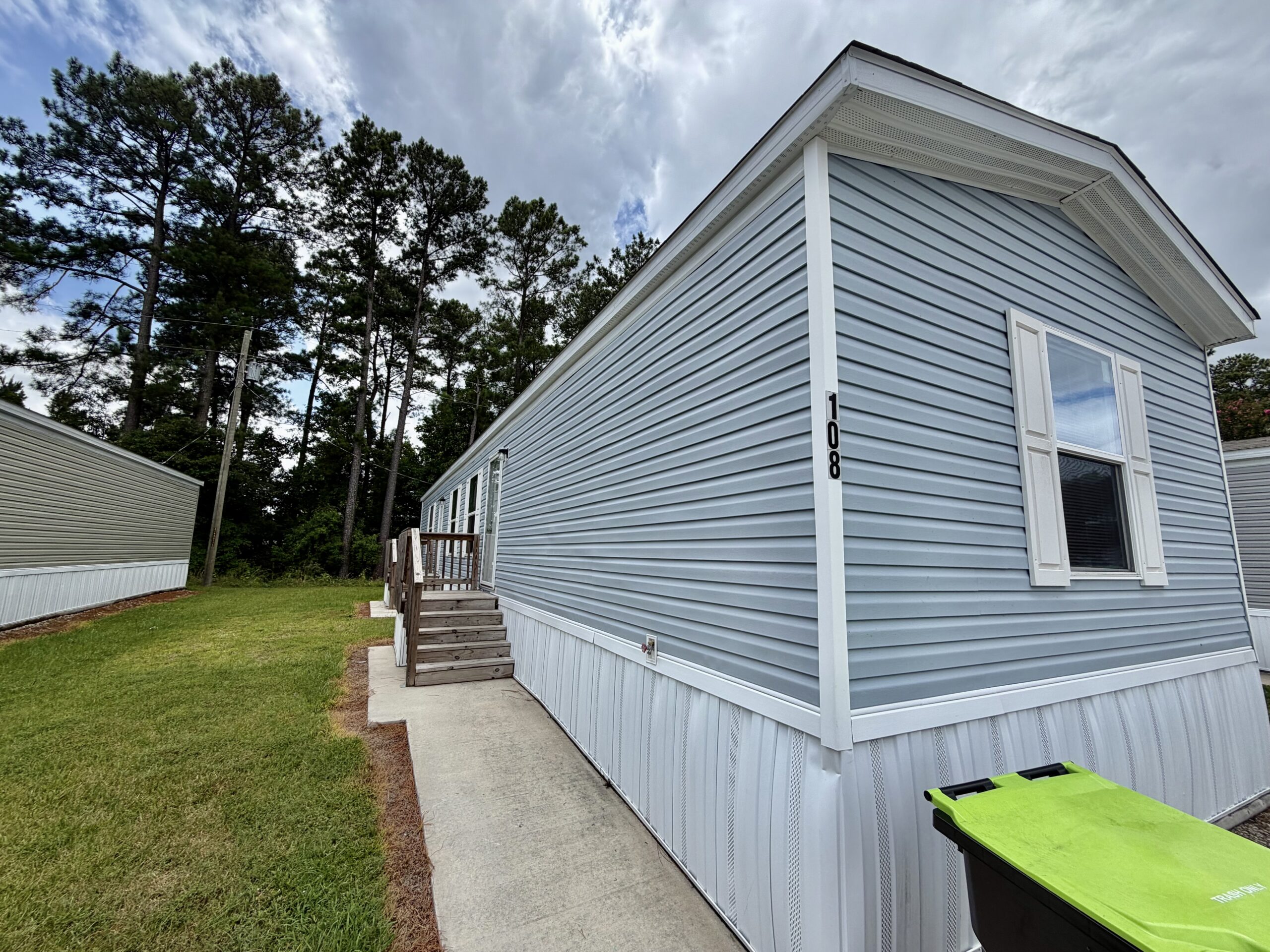 108 Daisy St Jacksonville, NC 28546