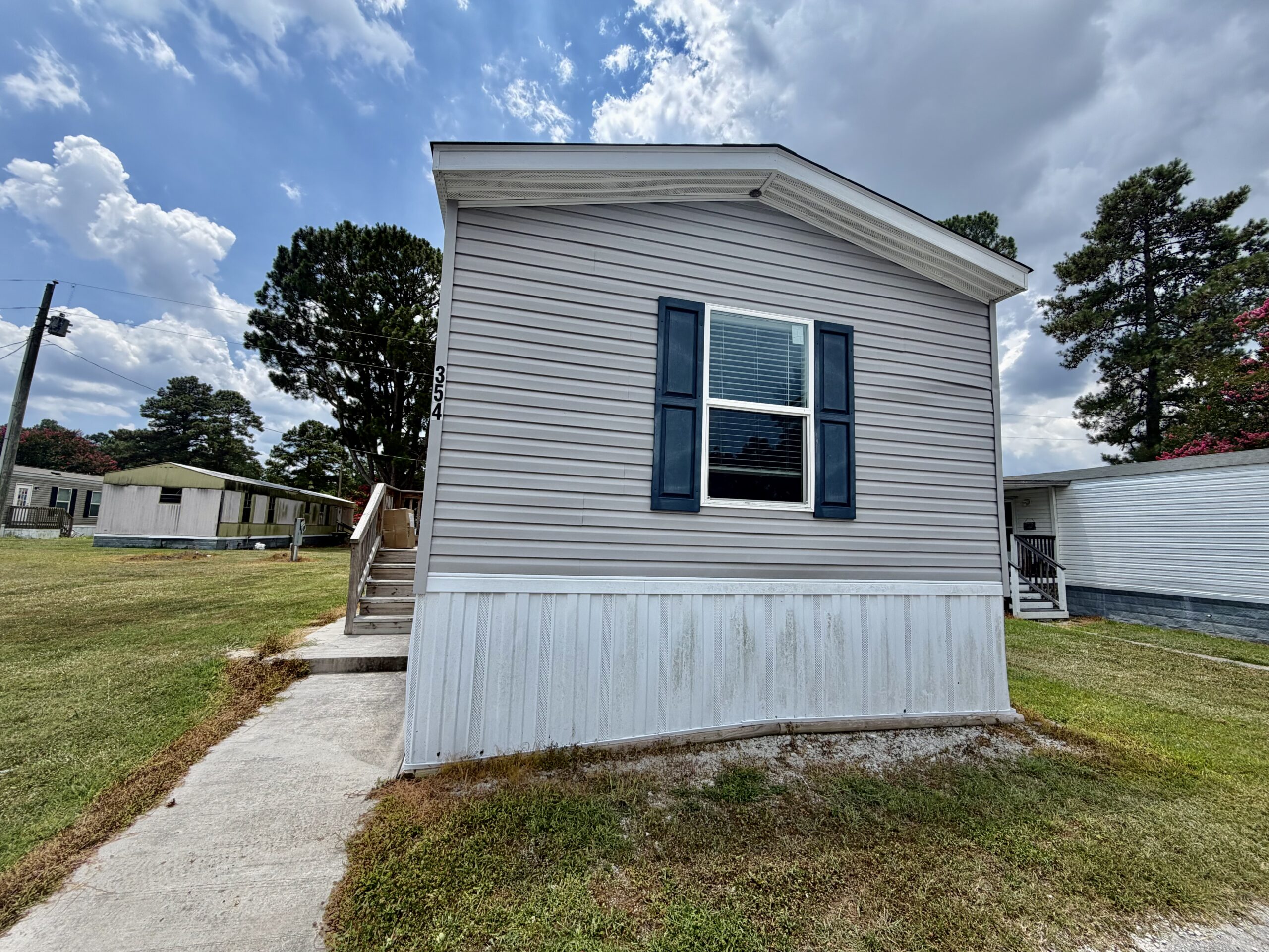 354 Helen St Jacksonville, NC 28546