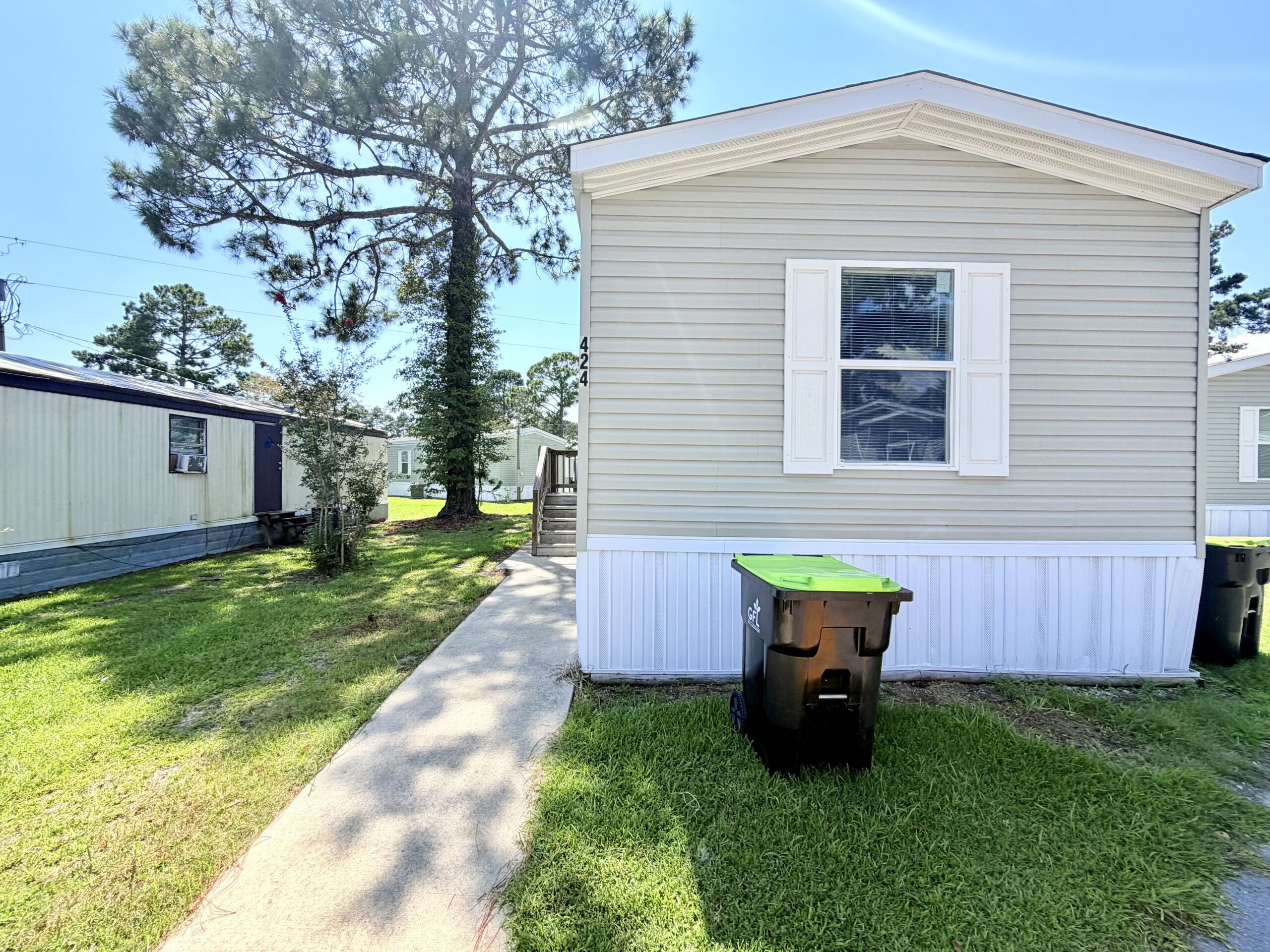 424 Frances St. Jacksonville, NC 28546